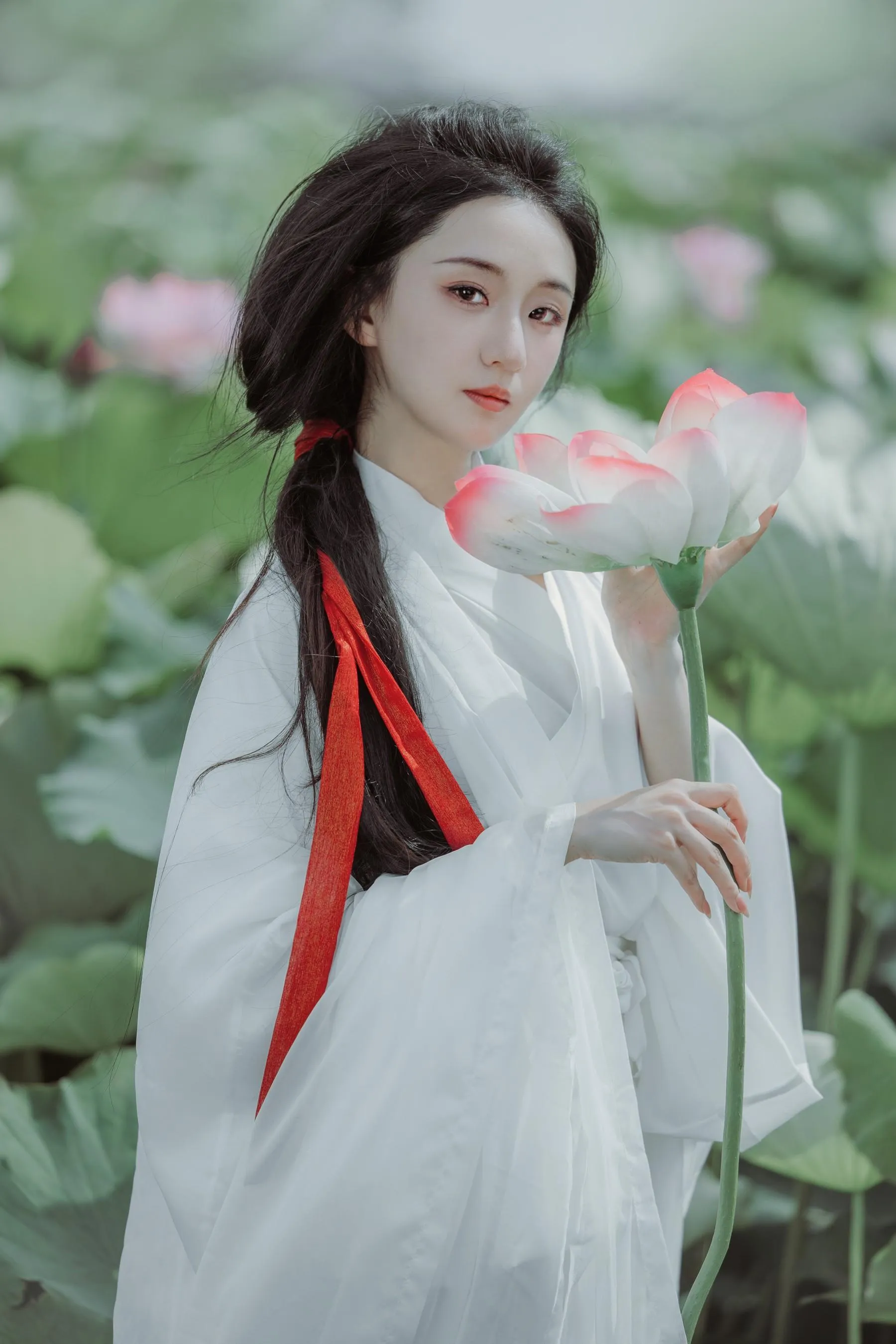 [YITUYU艺图语]2022.08.06 荷花 柒苡安 [23P]插图1